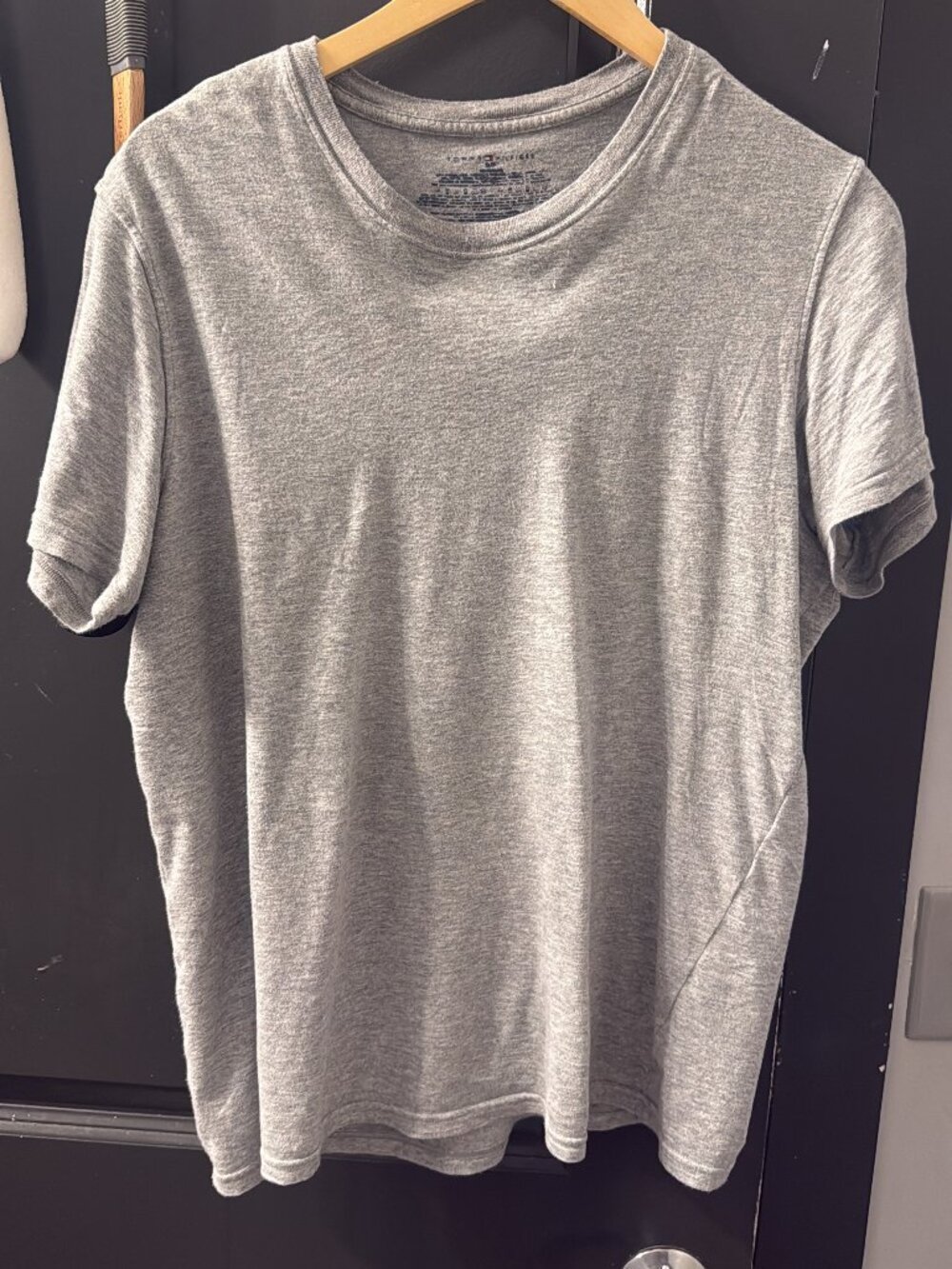 Tommy Hilfiger Gray Crew Neck Tee | Size S